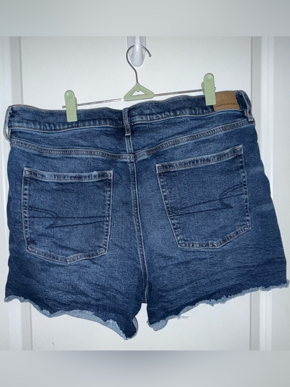 American Eagle Outfitters Dark Blue Denim Cutoff High-Rise Shorts Size 18 - Picture 2 of 9